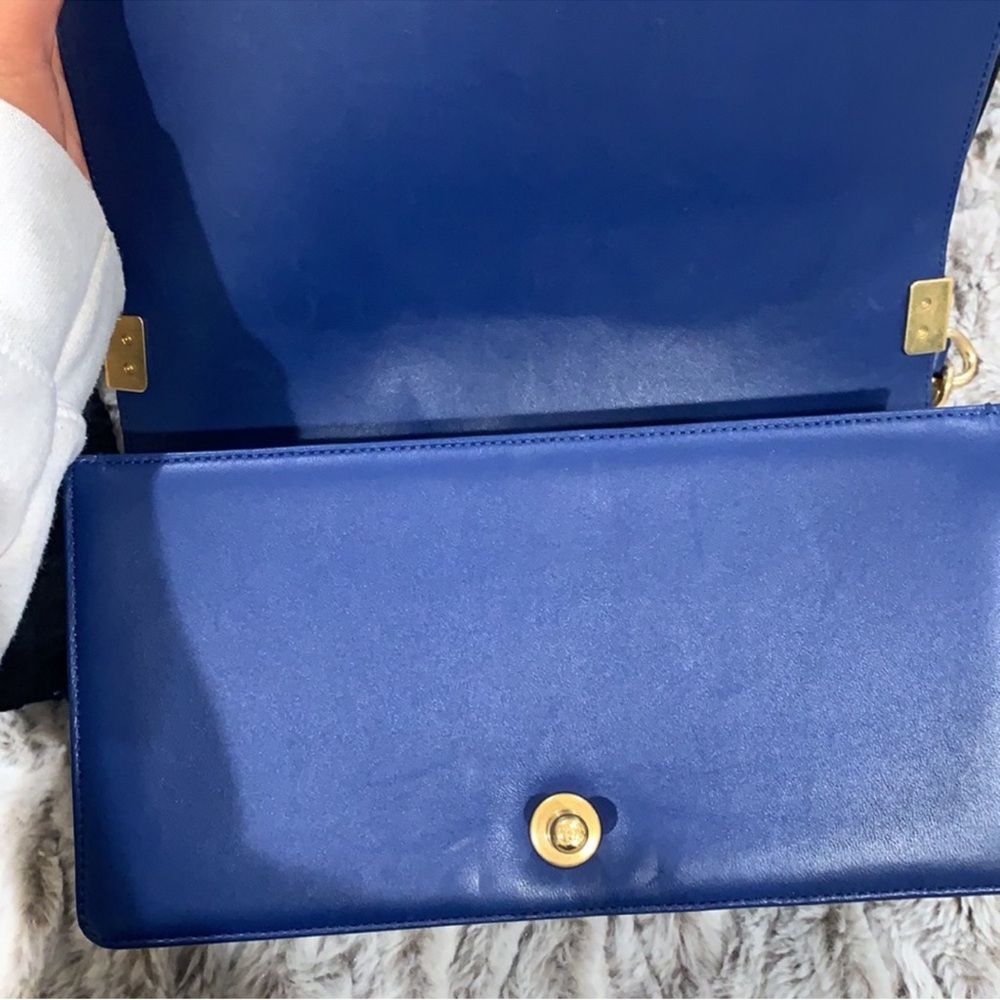Chanel Blue Boy Bag with Gold Chain - Picture 9 of 14